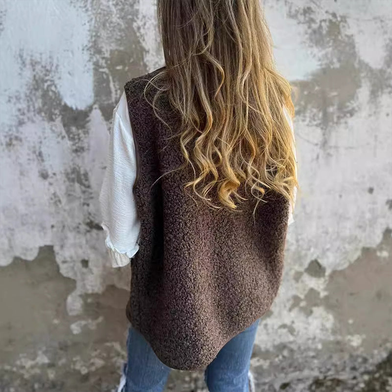 Beatrice | Gilet Corto Elegante da Donna con Bottoni